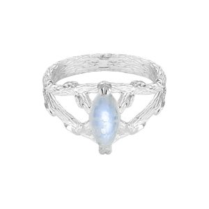 Masseille Moonstone Ring 800k yin silver jewelry